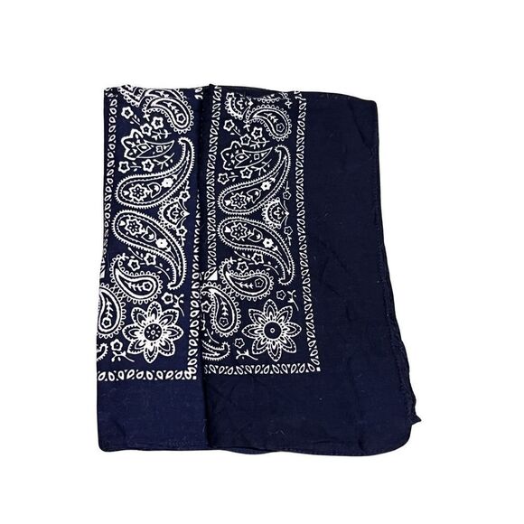 Two (2) Vintage Navy Blue White Paisley Mens 100% Cotton Multi-purpose Bandana - Picture 2 of 2